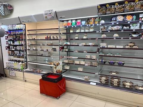 Food and meal selection of a convenient store in Japan